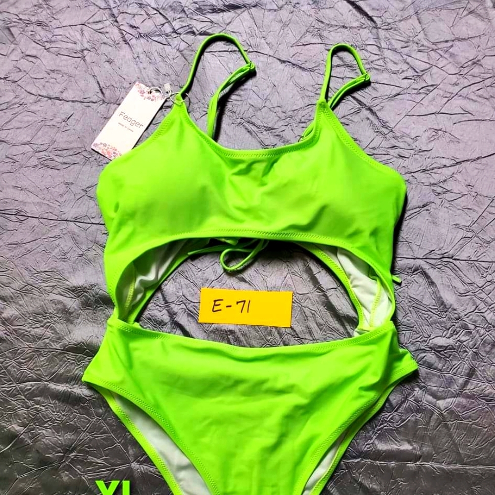one peice swimsuit